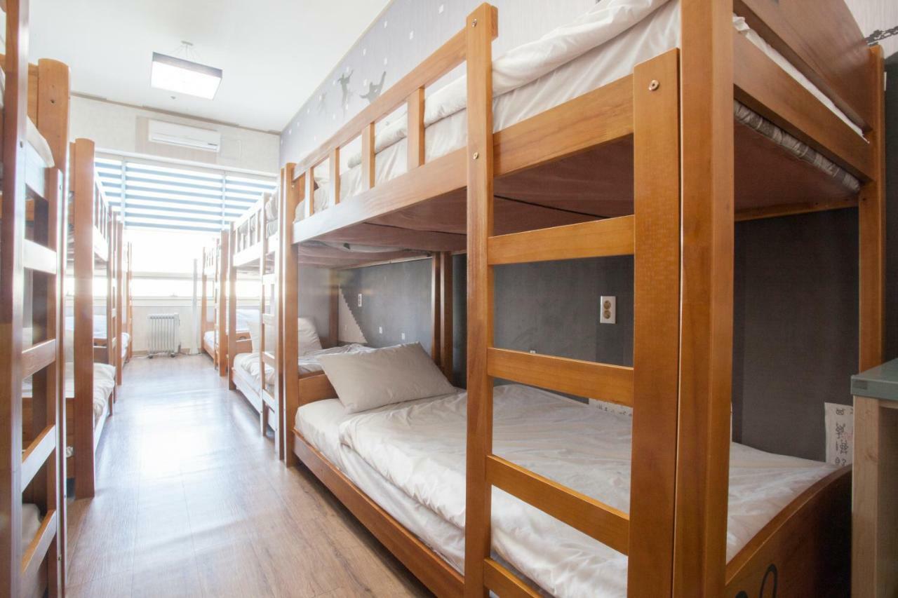 Terra Guesthouse Пусан Екстер'єр фото
