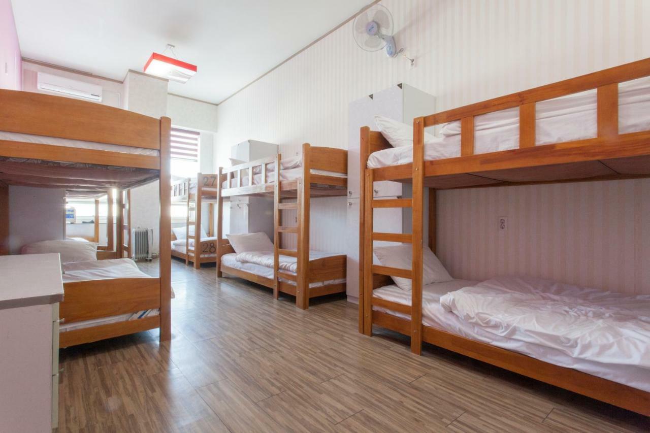 Terra Guesthouse Пусан Екстер'єр фото
