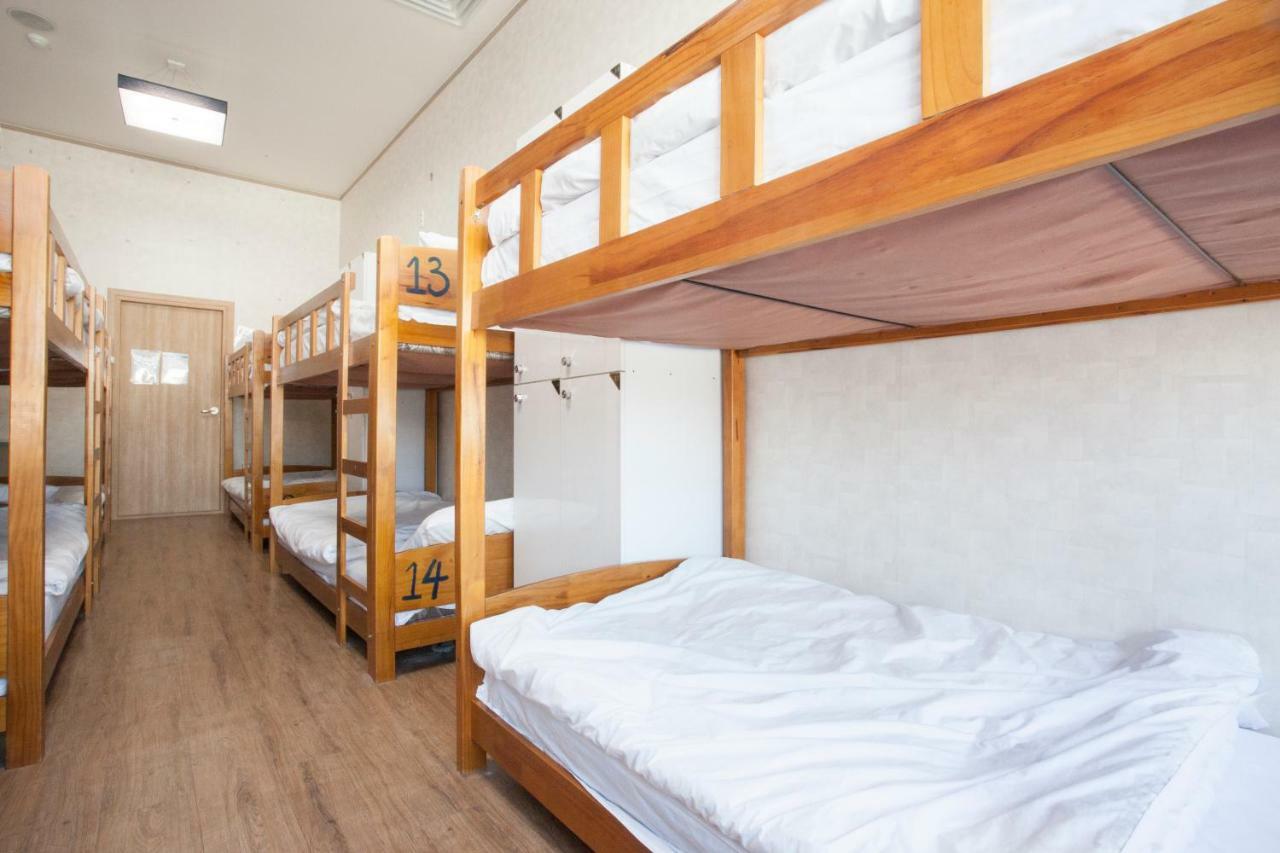 Terra Guesthouse Пусан Екстер'єр фото